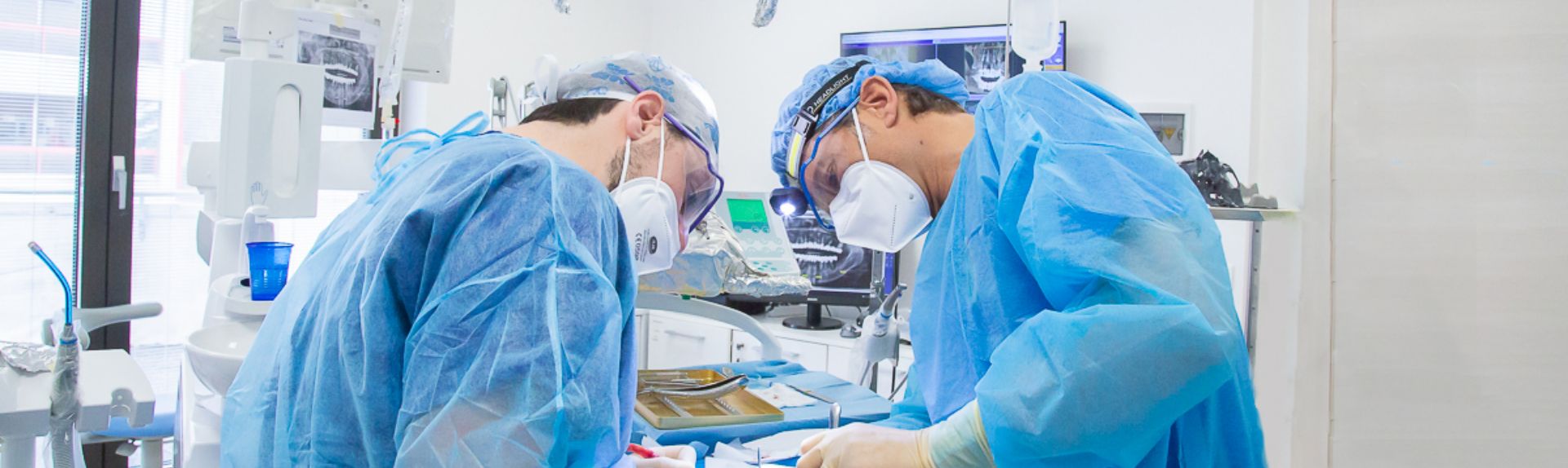 Implantologia carico immediato a Trento